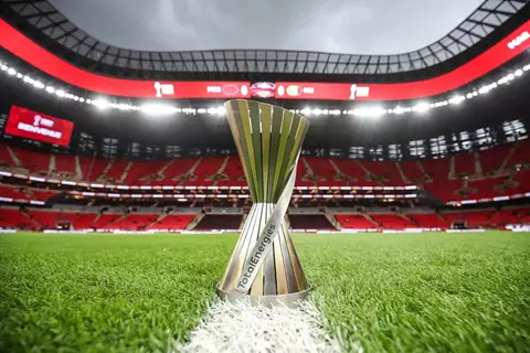 فاز بها مرموش والشناوي.. القصة وراء تغيير هوية جائزة رجل المباراة في أمم أفريقيا 2025 (صور)